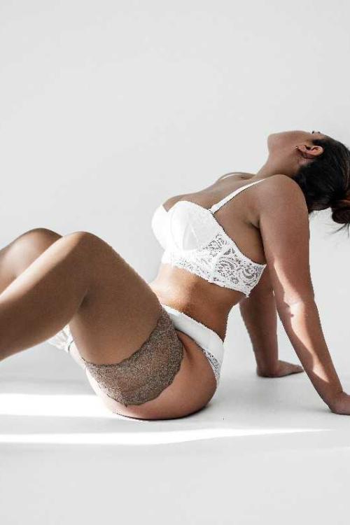 Проститутка Лера, в Питере у метро Звёздная Проститутка Лера, в Питере у метро Звёздная