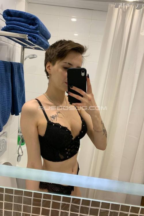 Проститутка Кристина, в Питере у метро Проспект Просвещения Проститутка Кристина, в Питере у метро Проспект Просвещения