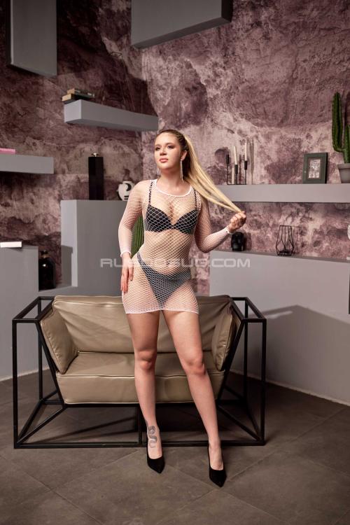 Проститутка Дарина, СПб у метро Рыбацкое