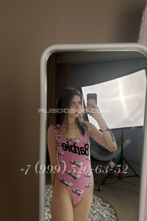 Проститутка Яна, Питера у метро Звёздная