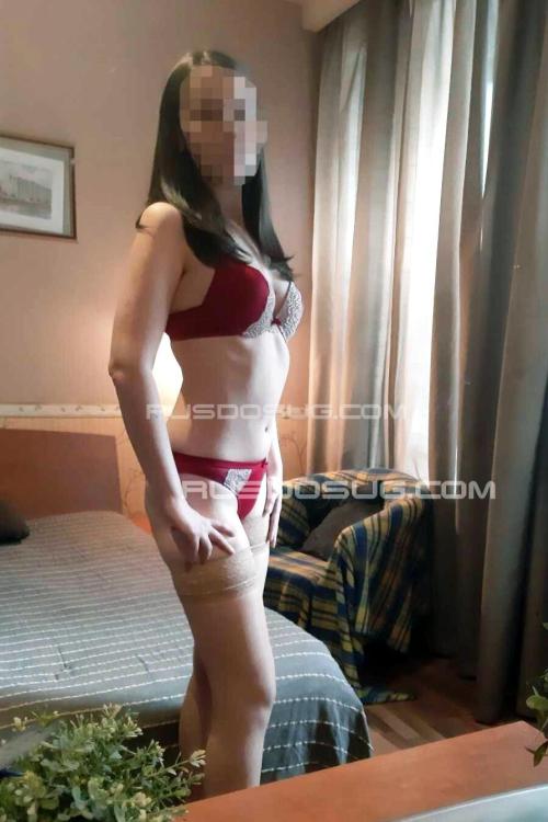 Проститутка Настя, Питера у метро Международная