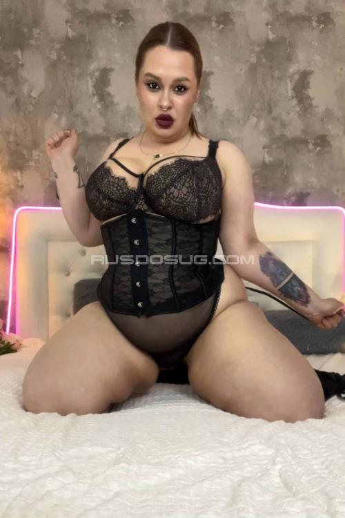 Проститутка Лилу, в Питере у метро Пионерская