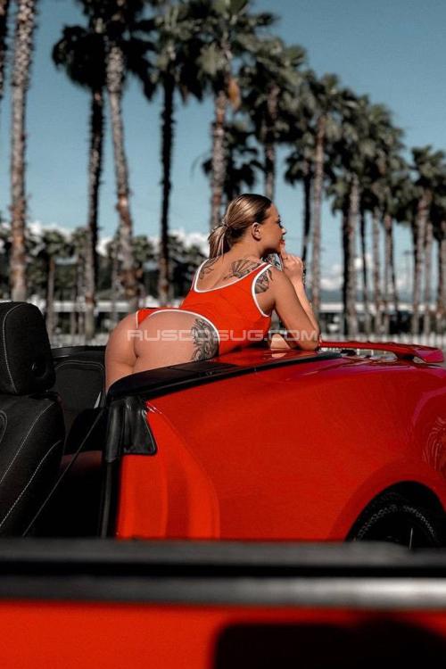 Проститутка Адель, Питера у метро Пионерская