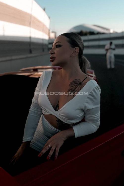 Проститутка Адель, Питера у метро Пионерская