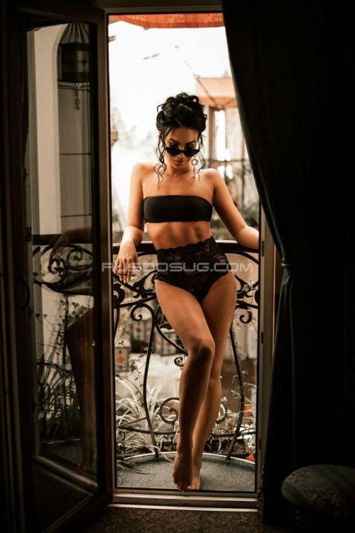 Проститутка Виолетта, в Питере у метро Фрунзенская