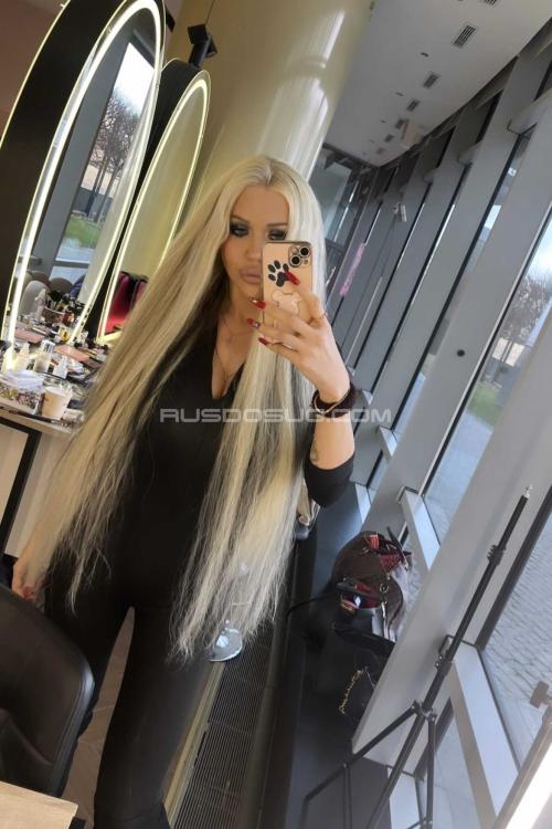 Проститутка Мелиса, в Питере у метро Гостиный двор