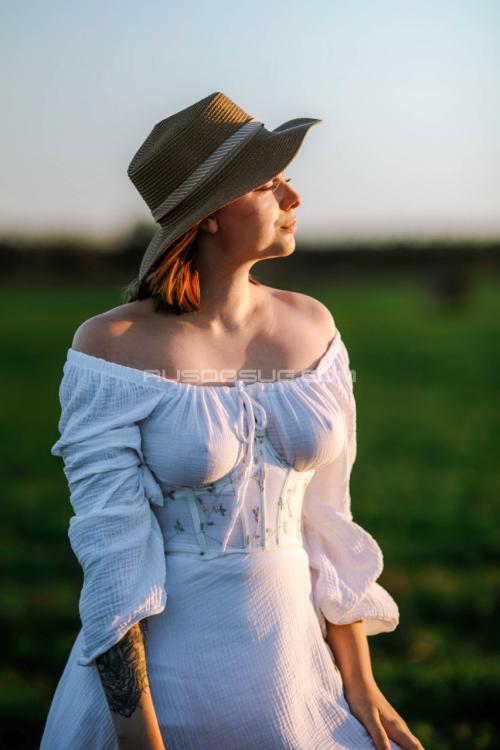 Проститутка Света, СПб у метро Московские ворота Проститутка Света, СПб у метро Московские ворота