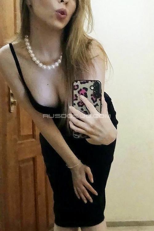 Проститутка Настя (впервые в сфере), СПб у метро Московская