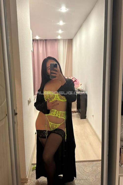 Проститутка Том Ям, Питера у метро Московская