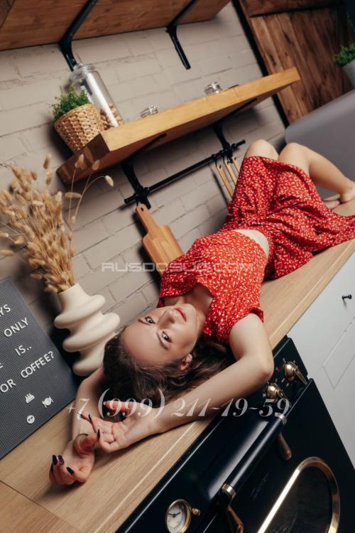 Проститутка Злата, Питера у метро Звёздная