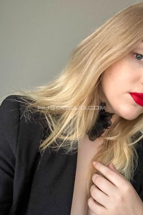 Проститутка Анюта, СПб у метро Московская