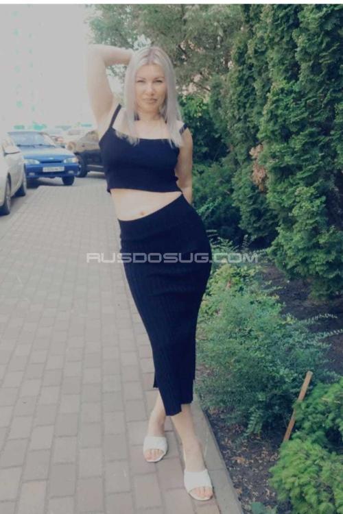 Проститутка Алина, Питера у метро Парк Победы