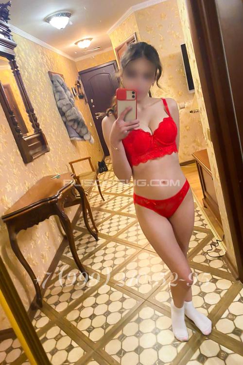 Проститутка Лиза новенькая, в Питере у метро Звёздная