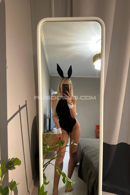 Проститутка Хлоя, Питера у метро Фрунзенская