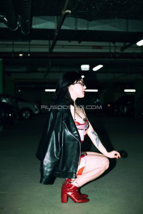 Проститутка Эшли, Питера у метро Лесная