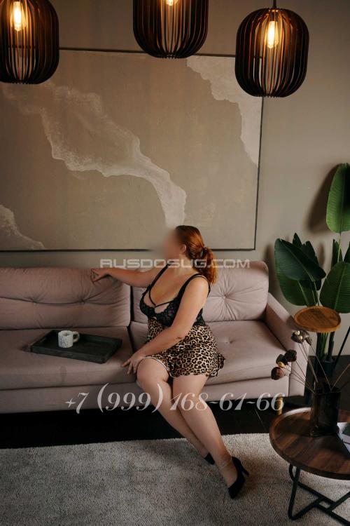 Проститутка Марта, Питера у метро Московская