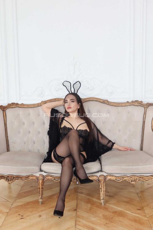 Проститутка Сашуля Лапуля, Питера у метро Парк Победы