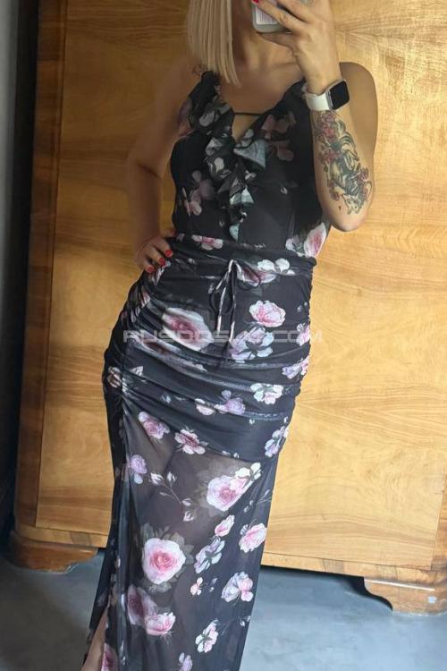 Проститутка Лея, СПб у метро Парнас