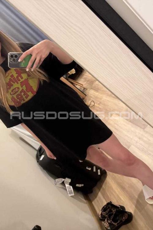 Проститутка Лерочка-сладкая Дырочка, в Питере у метро Петроградская