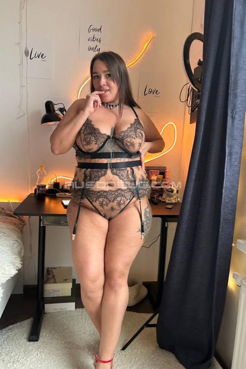 Проститутка Curvedev, СПб у метро Комендантский проспект