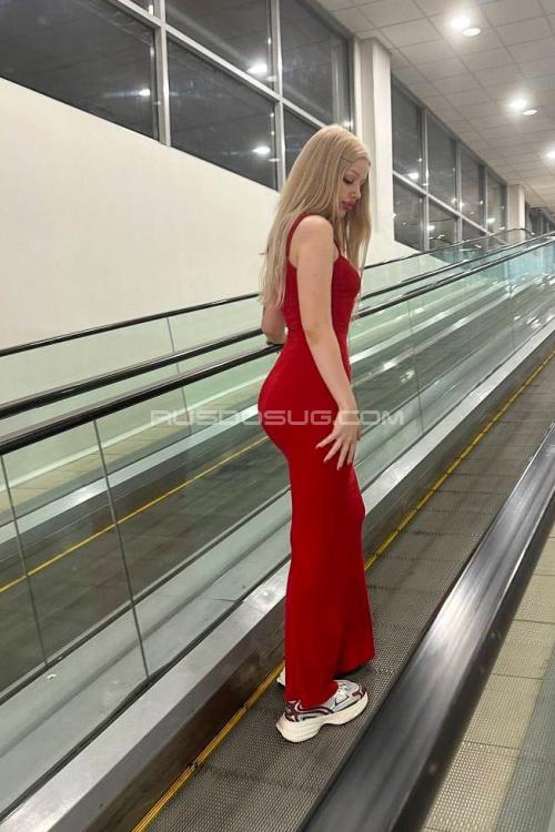 Проститутка Лада, Питера у метро Площадь Ленина