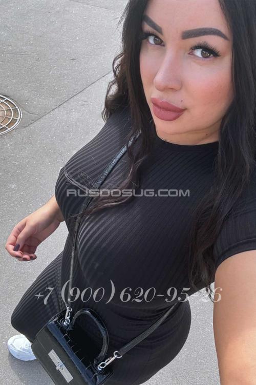 Проститутка Валери, Питера у метро Московская