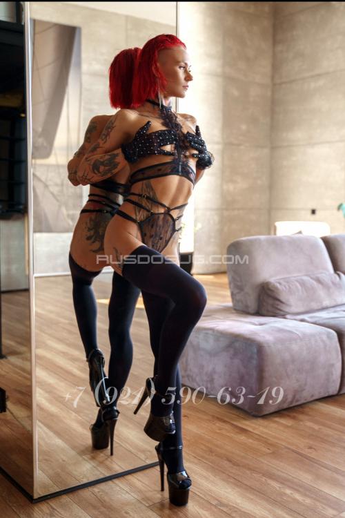 Проститутка Мэрри, Питера у метро Адмиралтейская