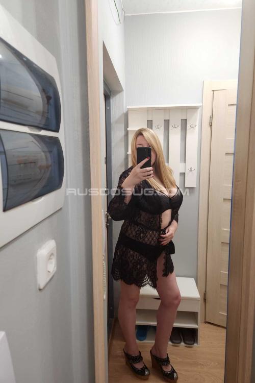 Проститутка Машенька, в Питере у метро Комендантский проспект