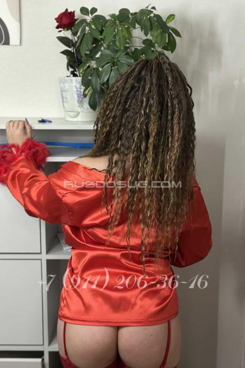 Проститутка Мила, в Питере у метро Комендантский проспект