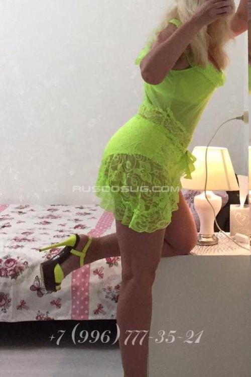 Проститутка Лера Индивидуально, Питера у метро Комендантский проспект