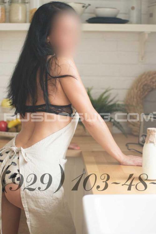 Проститутка Рената, Питера у метро Новочеркасская