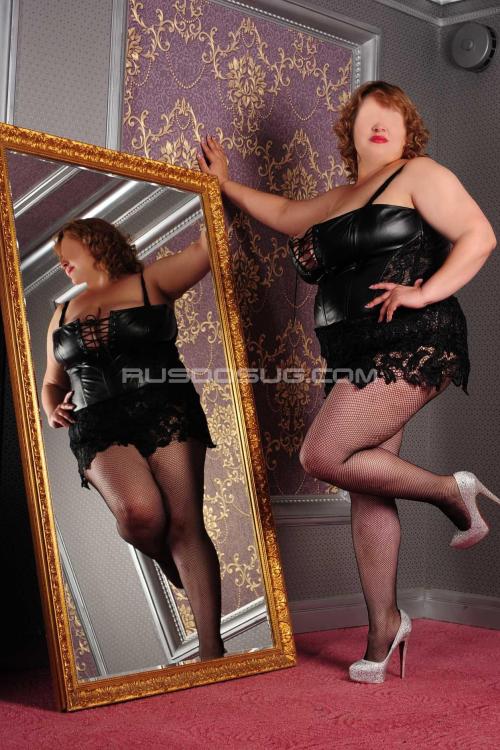 Проститутка Мэри, Питера у метро Звёздная