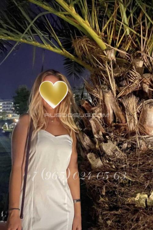 Проститутка Ксюша Дебют Секси Блонди, Питера у метро Невский проспект