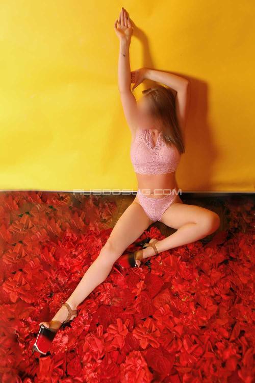 Проститутка Алина, в Питере у метро Площадь Восстания Проститутка Алина, в Питере у метро Площадь Восстания