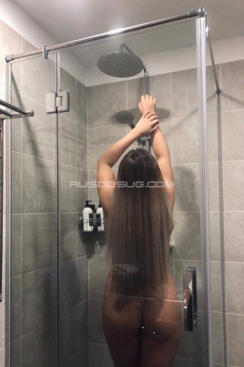 Проститутка Лиза, Питера у метро Площадь Александра Невского