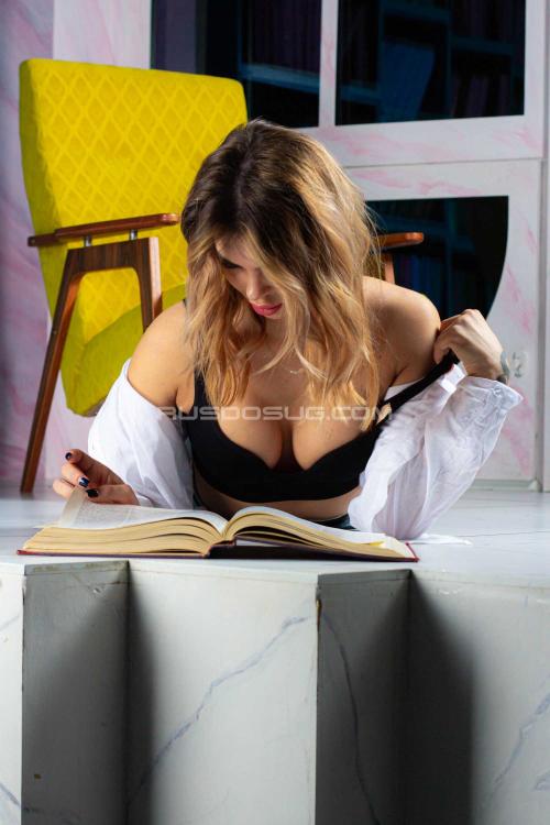 Проститутка Оля, СПб у метро Московская