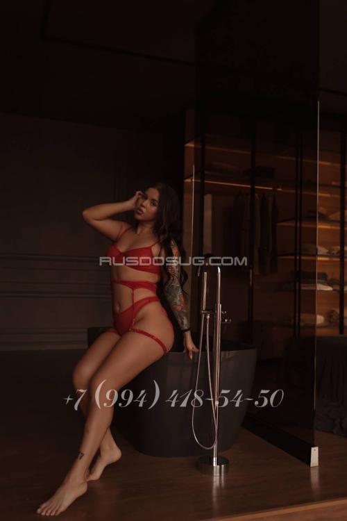 Проститутка Слава, Питера у метро метро Звёздная