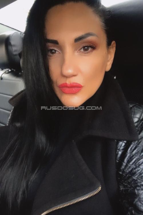 Проститутка Юля, в Питере у метро Площадь Восстания