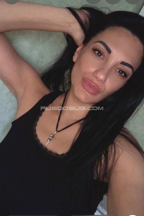 Проститутка Юля, в Питере у метро Площадь Восстания