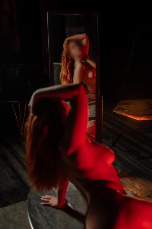 Проститутка АЛИСА, в Питере у метро Лесная