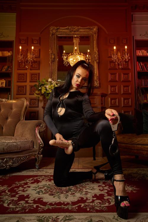 Проститутка Линда, СПб у метро Улица Дыбенко