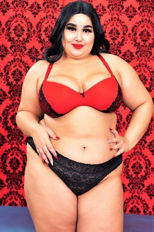 Проститутка Ольга, СПб у метро Елизаровская Проститутка Ольга, СПб у метро Елизаровская