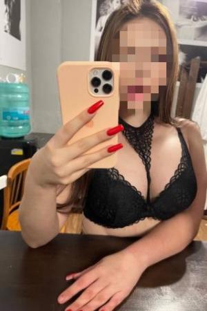 Проститутка Люси, Питера у метро Лесная