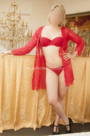 Проститутка Катерина, Питера у метро Комендантский проспект