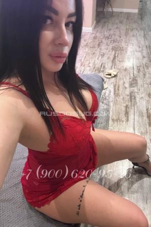 Проститутка Валери, Питера у метро Московская