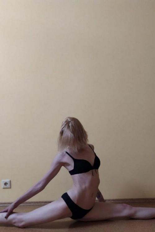 Проститутка вика, Москвы у метро Пражская