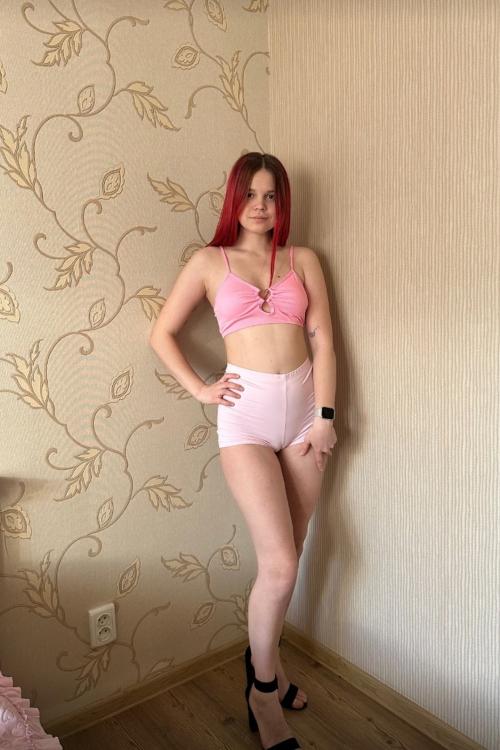 Проститутка Лиля, Москва у метро Домодедовская Проститутка Лиля, Москва у метро Домодедовская