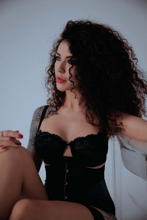 Проститутка Марья, Москва у метро Шелепиха