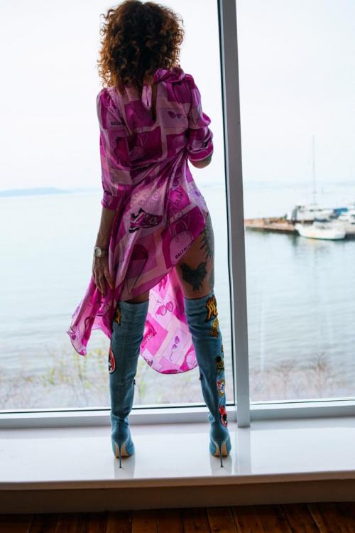 Проститутка Марья, Москва у метро Шелепиха