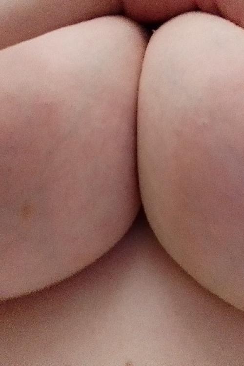 Частные объявления проституток Москвы | пососу или подрочу за 1500